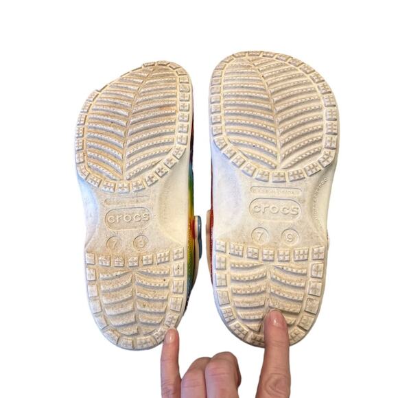 CROCS Tie DyeMens Size 7 Women’s 9 Rubber Clogs - Picture 6 of 8